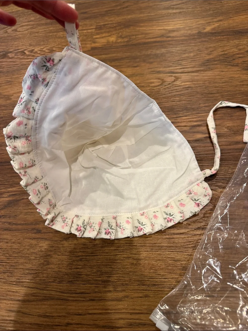 Floral Ruffle Baby Bonnet - Pink/White